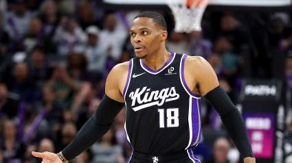 Russell Westbrook hace historia en la NBA en el partido entre los Kings y los Spurs.