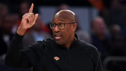 El entrenador de los Knicks, Mike Brown, explica la sorprendente decisión de Mitchell Robinson
