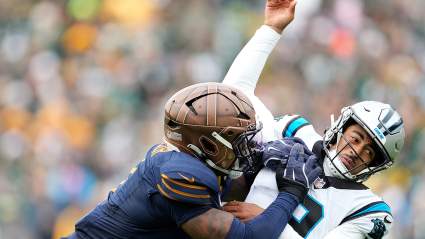 Los Raiders reciben críticas por gastar demasiado en un defensor inconsistente.