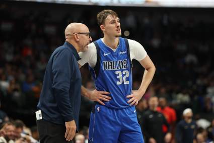 Los Dallas Mavericks anuncian el estado de Cooper Flagg para el partido contra los Cavs.