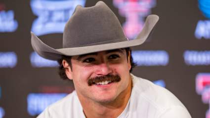 Los Cowboys podrían encontrar una solución a largo plazo con un linebacker "más grande que la vida".