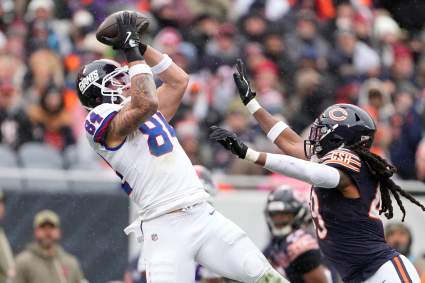 Exjugador clave de los Bears firma contrato de 36 millones de dólares con los Giants