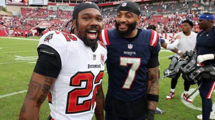 Un defensor de los Buccaneers abandona el barco para unirse a un aspirante al Super Bowl.