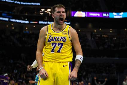 La estrella de Los Angeles Lakers, Luka Doncic, hizo historia en la NBA en un partido contra los Rockets.
