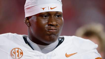 Los Broncos reciben la instación de que deben solucionar el punto débil con su jugador de 1,90 metros y 108 kilos, un "futuro jugador Pro Bowl".