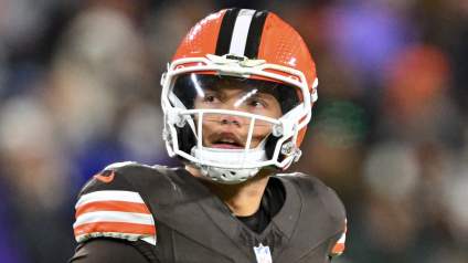 Dillon Gabriel, de los Browns, recibe un duro baño de realidad antes del Draft.