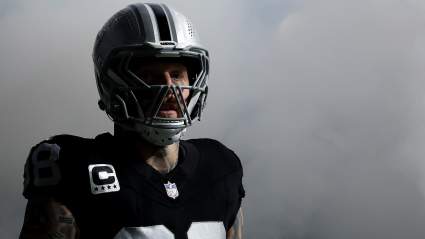 El médico de los Cowboys "examinó" a Maxx Crosby como parte de una decisión impactante