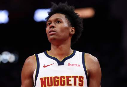 Los Nuggets anuncian una importante actualización sobre la lesión de Peyton Watson y su cronograma de regreso.