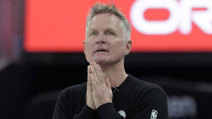 Los Warriors anuncian el informe completo de lesiones para el partido contra los Mavericks.