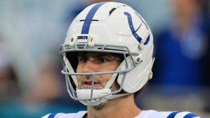 Los Colts firman al quarterback Daniel Jones con un contrato multianual masivo, según un informe