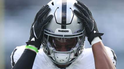 Los Raiders firman un acuerdo de $11 millones para recuperar al agente libre que genera controversia