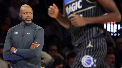 La aplastante derrota histórica de los Magic pone en entredicho el puesto de Jamahl Mosley.