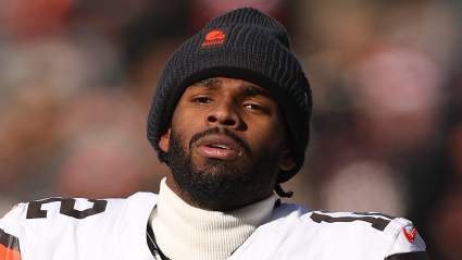 El mariscal de campo de los Browns, Shedeur Sanders, genera debate con un nuevo video de entrenamiento.