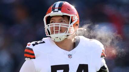 Los Browns anuncian el regreso de su liniero ofensivo