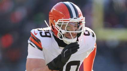 Stefanski ficha a un cazamariscales de los Browns en la agencia libre