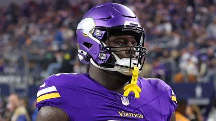 Los Vikings aseguran la defensa defensiva mientras Jonathan Greenard es traspasado