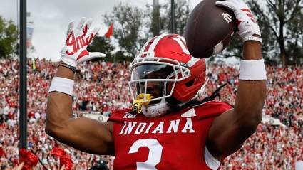 Los Cowboys tienen una razón oculta para reunirse con el receptor campeón.