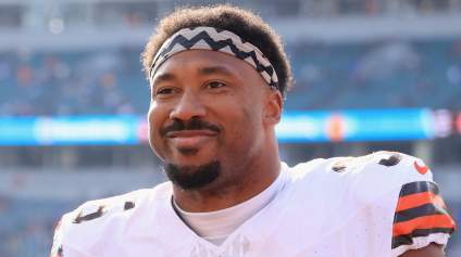 Los Browns modifican el contrato de Myles Garrett en medio de especulaciones sobre un posible traspaso.