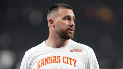 Brett Veach describe el valor que Travis Kelce aporta a los Chiefs fuera del campo.