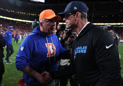 Los Broncos reciben elogios para arrebatarle a su rival de la AFC Oeste al corredor que acumuló 5,500 yardas.