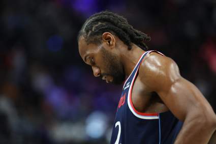 Los Clippers revelan malas noticias sobre la situación de Kawhi Leonard de cara al partido contra los Spurs.