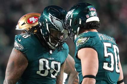 Los Eagles buscan múltiples fichajes internos tras la decisión de Jaelan Phillips