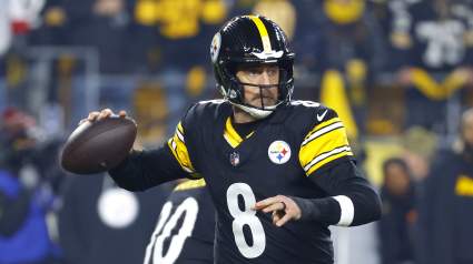 Aaron Rodgers de los Steelers resume la temporada 2025 en una entrevista poco común