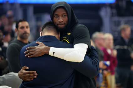 Los Atlanta Hawks hacen el anuncio de Jonathan Kuminga antes del partido de los Mavs