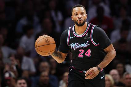 Los Miami Heat hacen un anuncio sobre Norman Powell antes del partido contra los Magic.