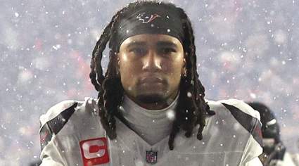 Los tejanos critican duramente a CJ Stroud tras establecer un tono ominoso