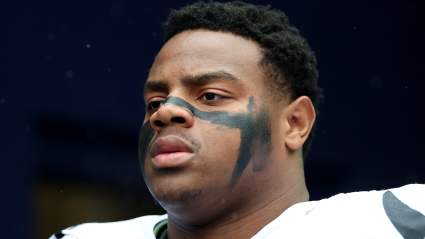 El joven titular de los Texans está bajo aviso tras la última reestructuración del roster.