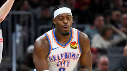 El delantero del Thunder, Lu Dort, se disculpa tras otra falta flagrante