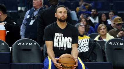 Los Warriors podrían dejar fuera a Steph Curry por la temporada tras una nueva actualización sobre su lesión