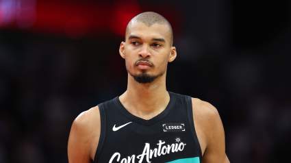 Ex veterano de la NBA cuestiona las reacciones al emotivo momento de Wemby