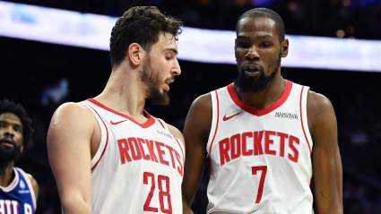 Un excompañero de Kevin Durant afirma que el misil Burner destruyó los Rockets.