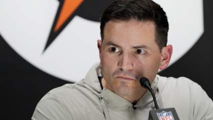 Los Seahawks reciben advertencia sobre la estrella cinco veces Pro Bowl y valorada en $32 millones en medio de rumores de retiro.