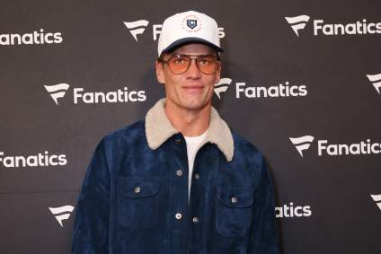 Tom Brady regalará 30.000 dólares en tarjetas y entradas durante la transmisión en vivo de Fanatics.