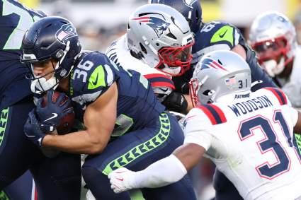 Una opción sorpresa para el cuerpo de corredores de los Seahawks empieza a tener sentido.