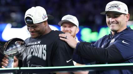 Los Seahawks buscan un exjugador de 1,500 yardas para reemplazar a Kenneth Walker, según Insider