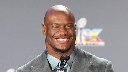 Kenneth Walker hace sus primeras declaraciones tras dejar a los Seahawks por los Chiefs