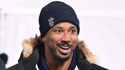 La estrella de los Browns, Myles Garrett, publica un mensaje mientras se intensifican las conversaciones sobre su posible traspaso.