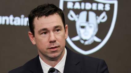 Klint Kubiak ofrece una actualización clave sobre la búsqueda de un mariscal de campo veterano por parte de los Raiders.