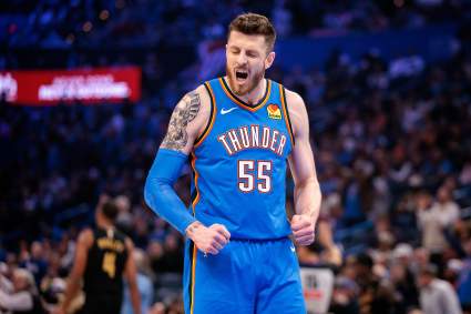 Los OKC Thunder anuncian la incorporación de Isaiah Hartenstein antes del partido contra los Timberwolves.