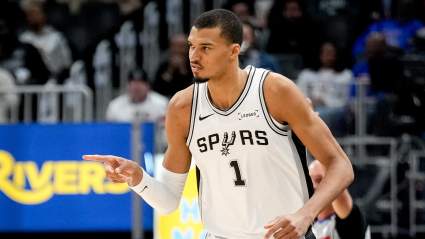 Victor Wembanyama de los Spurs cuenta una historia alocada sobre él de un base estrella