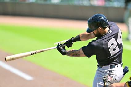 Un antiguo prospecto estrella de los Yankees recibe malas noticias en la última predicción de la plantilla.