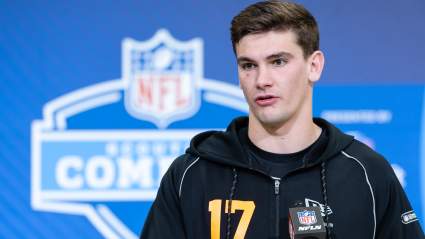 Se prevé que los Steelers pasen por alto a Ty Simpson y seleccionen al quarterback que alguna vez fue proyectado para la primera ronda del draft.