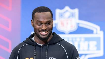 Prospecto del Draft de Notre Dame podría ser seleccionado entre los tres primeros: Informe