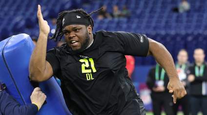 El simulacro de draft de los Texans da un impulso a largo plazo a las líneas ofensiva y defensiva.