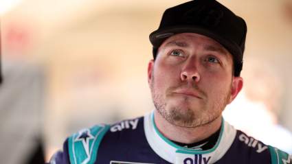 Alex Bowman no competirá en el evento de la Copa NASCAR en Phoenix