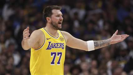 El base de los Lakers, Luka Doncic, critica a los árbitros por faltas técnicas